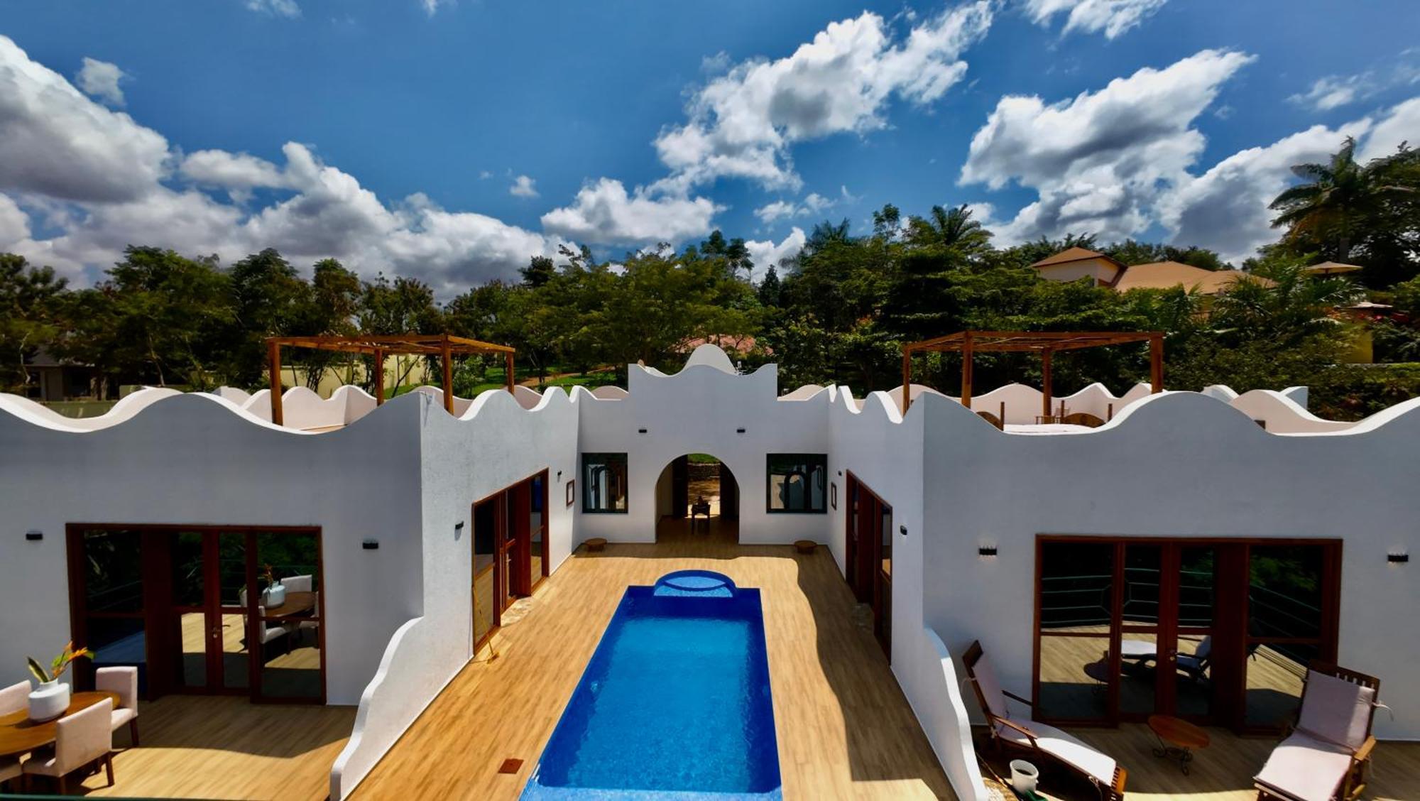 Pink Flamingo Boutique Hotel Moshi Esterno foto
